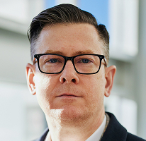 Fotografía de Alexander Hughes, director ejecutivo de compañía dedicada al comercio de criptoactivos